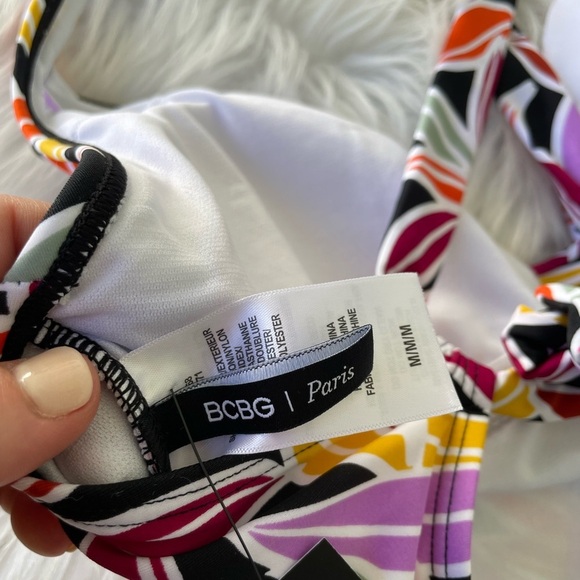 BCBG Paris Women's Adjustable Keyhole One Piece Swimsuit Sz Small. - Picture 10 of 12